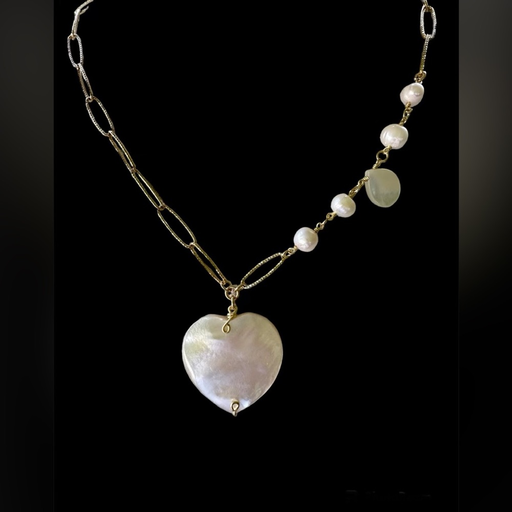 Cultured Pearl Necklace and Polished Mother of Pearl Heart . New handmade